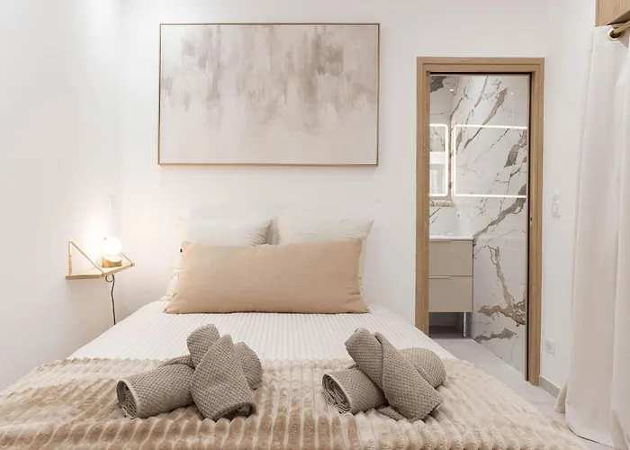 Mero By Halldis Cannes